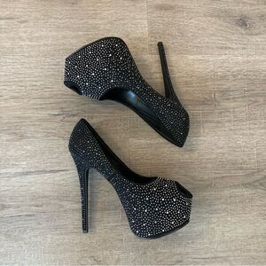 Jenova Scene Womens Rhinestone Pumps 8 EUC